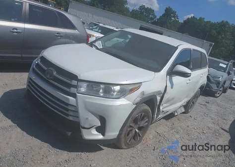 2018 Toyota Highlander Le из США, поврежденный, VIN 5TDZARFH7JS041682
